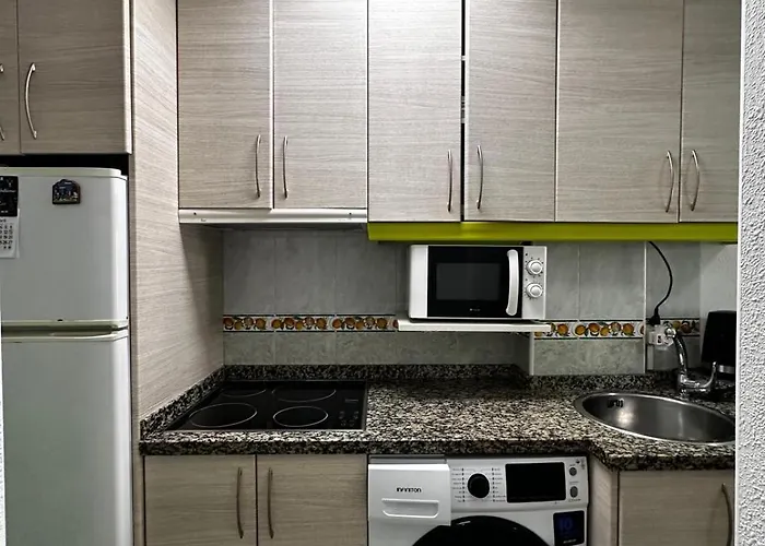 Cozy Close To The דירה