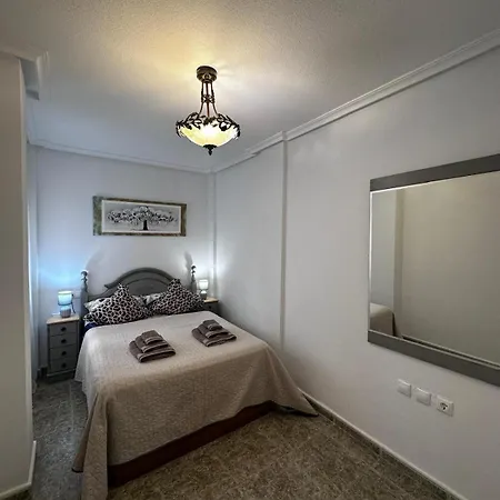 شقة Cozy Close To The تورّيفيِخا