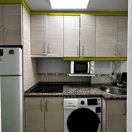 Cozy Close To The Appartamento